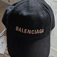 cappello balenciaga originale
