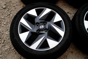 Cerchi e gomme nuove 15 originali hyundai