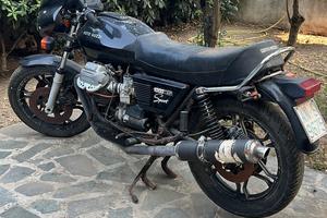 Moto Guzzi sp 1000