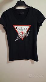 t-shirt guess