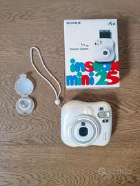 Fujifilm Instax Mini 25 Bianca