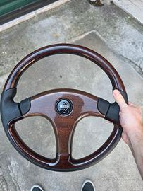 Volante MOMO Olympic