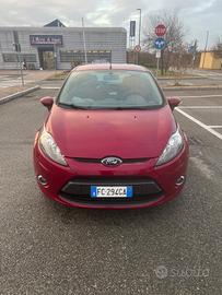 Ford Fiesta 1.4 5 porte Bz.- GPL Titanium