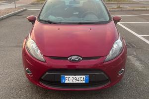 Ford Fiesta 1.4 5 porte Bz.- GPL Titanium