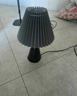 COPPIA LUME CON PORTA USB + LAMPADA LED