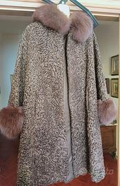 Pelliccia Astrakan