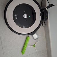 Roomba e5