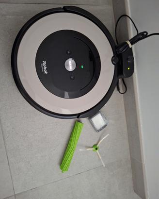 Roomba e5