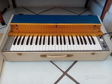 organo Farfisa