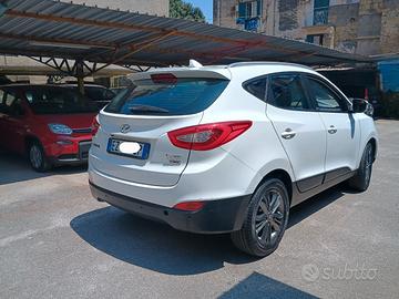Hyundai x 35 leggi