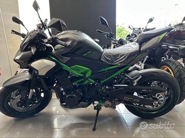 Kawasaki Z 900 2025 PRONTA CONSEGNA