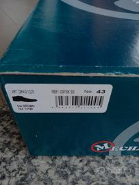 Scarponcini antiinfortunistici