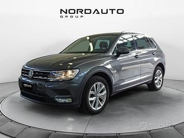 Volkswagen Tiguan 2.0 TDI SCR DSG 4MOTION Bus...