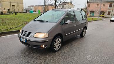 VOLKSWAGEN SHARAN 7 POSTI 2.0 diesel neopatentati 