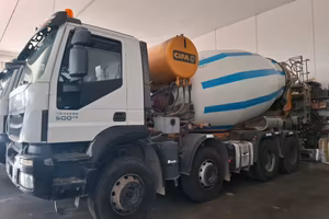 IVECO TRAKKER 500 E6
