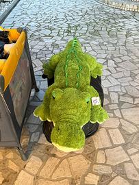 Peluche coccodrillo gigante