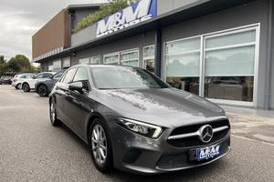 MERCEDES-BENZ A 180 d Automatic Business Extra T