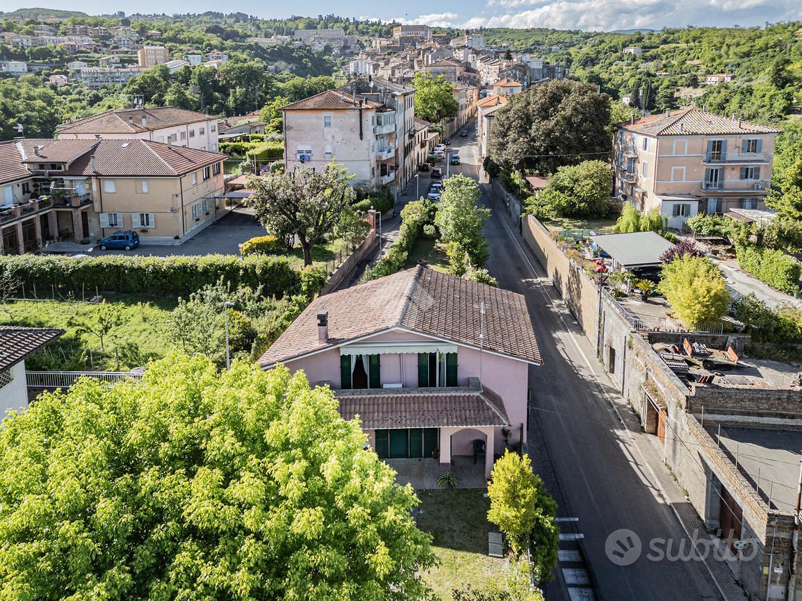 House in Caprarola, Viterbo - Vista 2