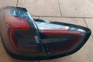 Fanaleria completa posteriore Ford Puma n°4 pezzi
