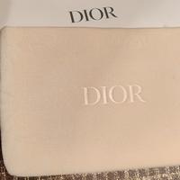 originale porta trucco con scatola di marca 