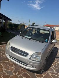 Opel agila 