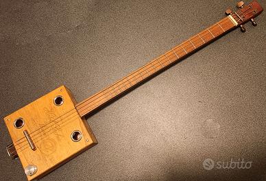 Cigar box guitar  4 corde