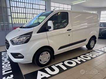 Ford Transit Custom 280 2.0 EcoBlue Hybrid 130 PC 