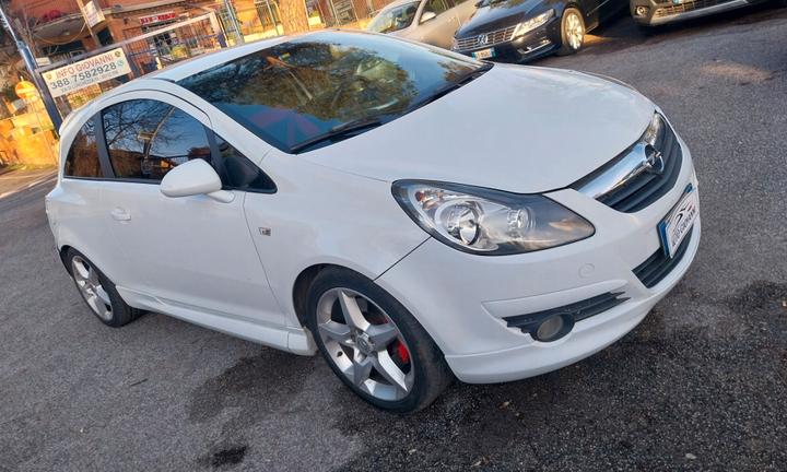 Opel Corsa 1.6 T 16V 3 porte GSI 150cv