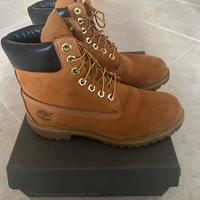 Scarponcini Timberland da uomo taglia 42 -  8.5