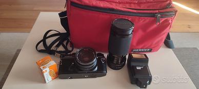 Macchina fotografica konica