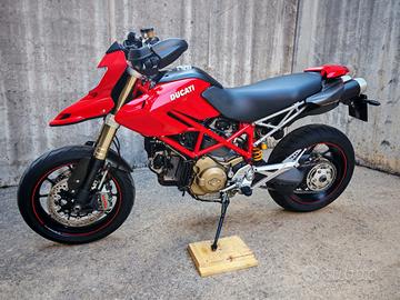 Ducati Hypermotard 1100s