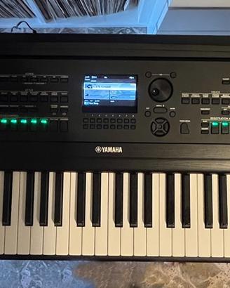 Yamaha dgx670 Pianoforte arranger con pedaliera