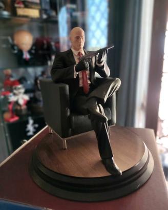 Collector Edition HITMAN - Statua, Artbook, Gadget