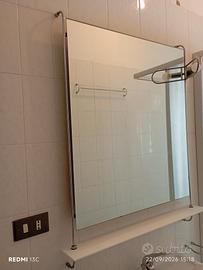 Specchiera bagno con faretto led