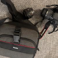 Macchina fotografica nikon EOS 2000D