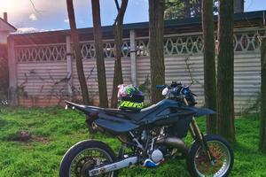 Husquarna sm 125 