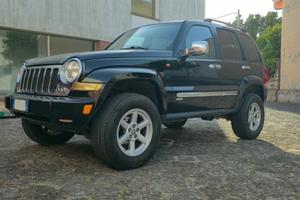 JEEP CHEROKEE 2.8 CRD LIMITED
