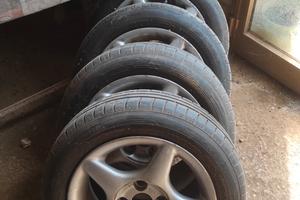 Cerchi 14R 4x100 e pneumatici 165/60 R14 falken 