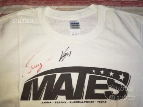 Maglia t shirt Mates autografata taglia M Collezionismo In vendita a Milano