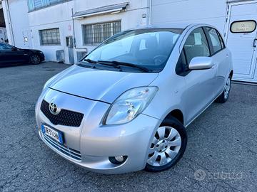Toyota Yaris 1.3benz 2008 156.000km per neopatenta