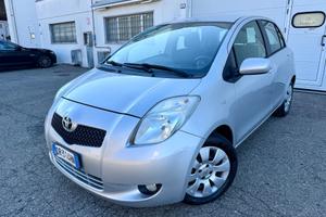 Toyota Yaris 1.3benz 2008 156.000km per neopatenta
