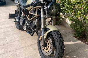Ducati monster 900 del 1996 cafè racer militare
