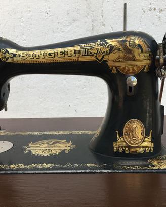 Macchina da cucire Singer vintage