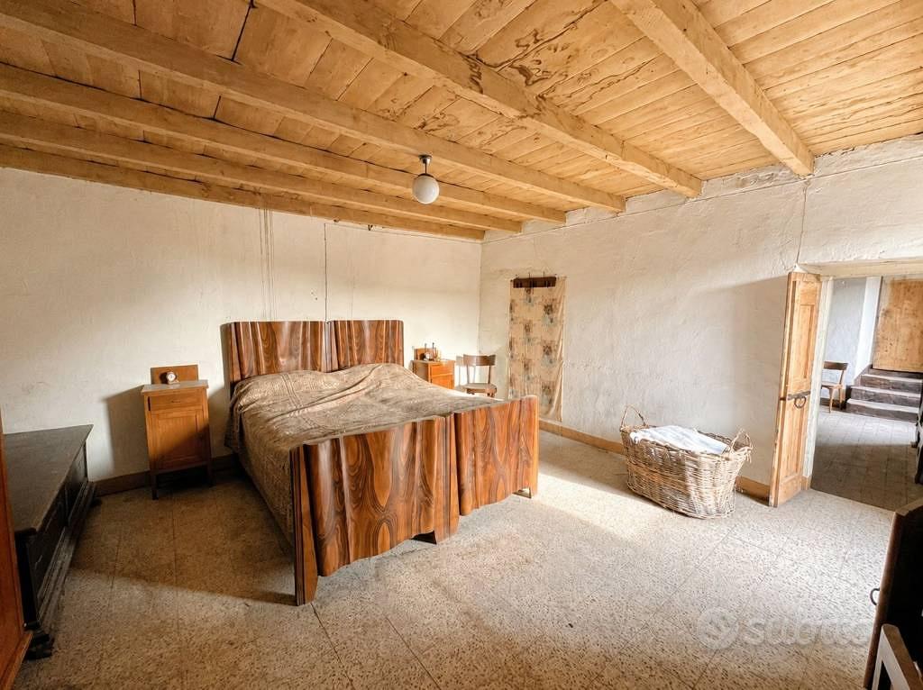 Rustico / Casale di 1509 m² con più di 5 locali e - Vista 4