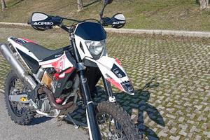 Husqvarna TE 511 - 2011