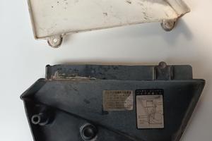 Coppia Fianchetti Laterali Originali Yamaha XT 550