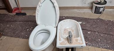 Wc+bidet