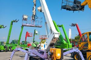 Piattaforma aerea Ragno Palazzani TSJ30 anno 2006