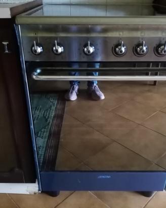 forno e piano cottura a induzione tutto elettrico 