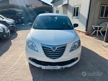 Lancia Ypsilon 1.3 MJT 16V 95 CV 5 porte S&S Plati